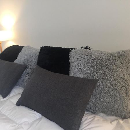 Monoambiente Centrico Unico Apartment ปูแอร์โตมาดริน ภายนอก รูปภาพ